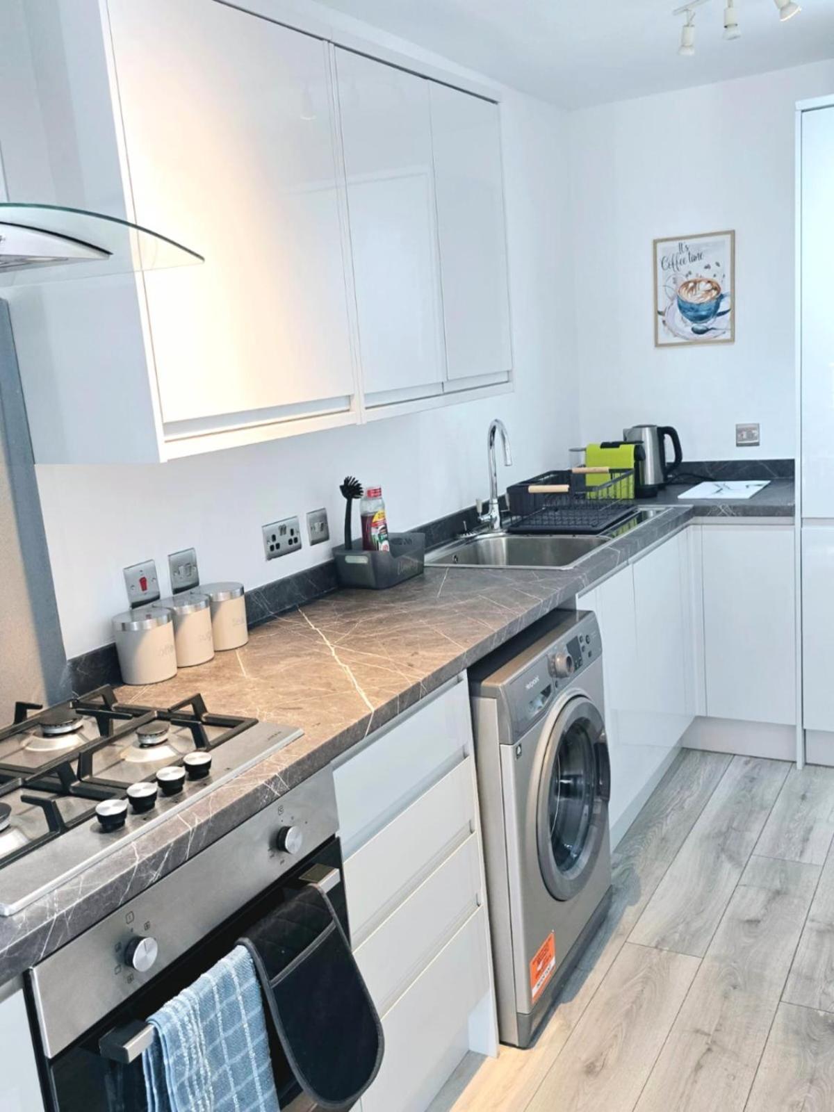 Peckham Vibes 2br With Wi-fi And Balcony * Londres